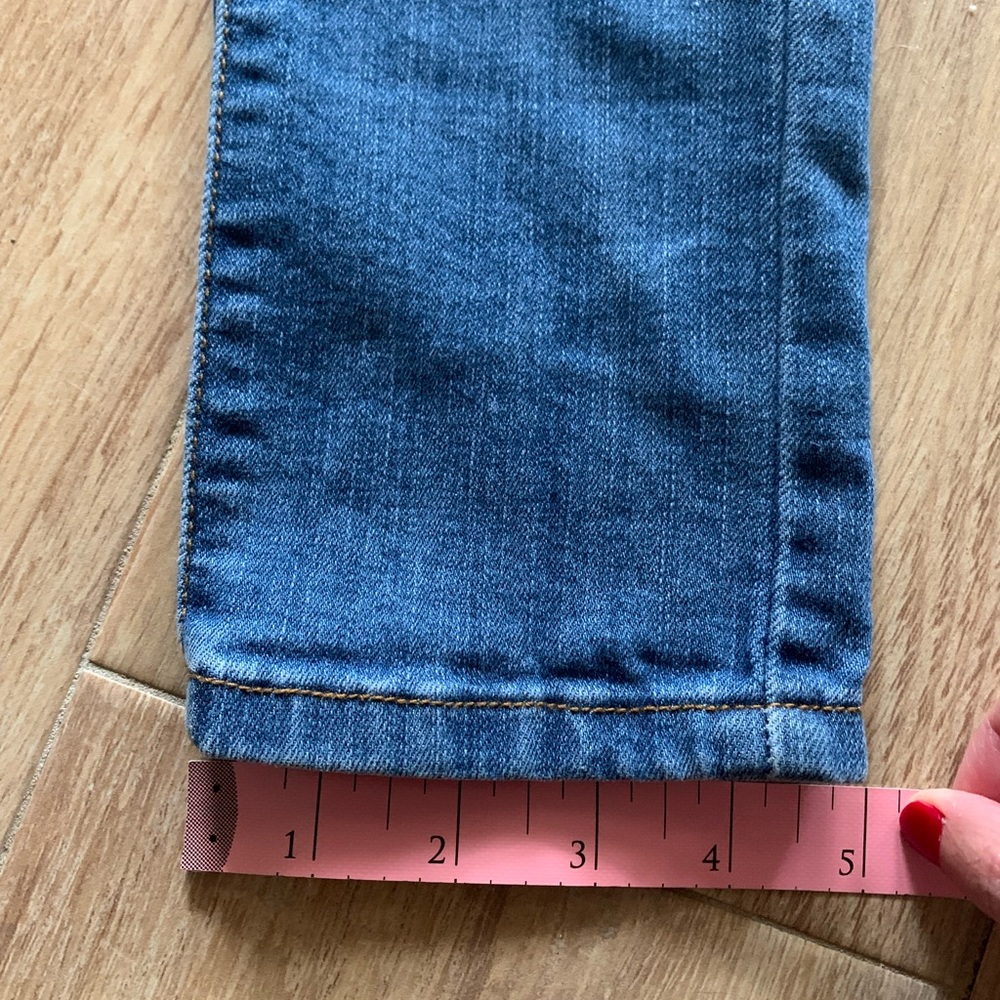 🩷 10 FOR $15 SALE 🩷 Super stretchy ripped denim skinny jeans - Picture 8 of 9